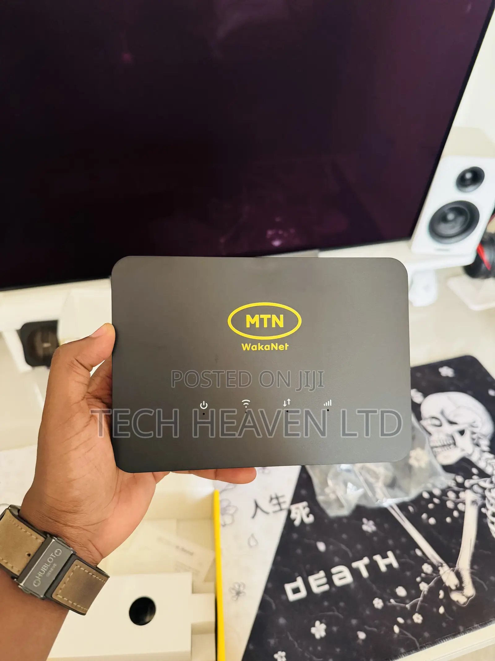 Unlocked 4g Router With a Backup Battery