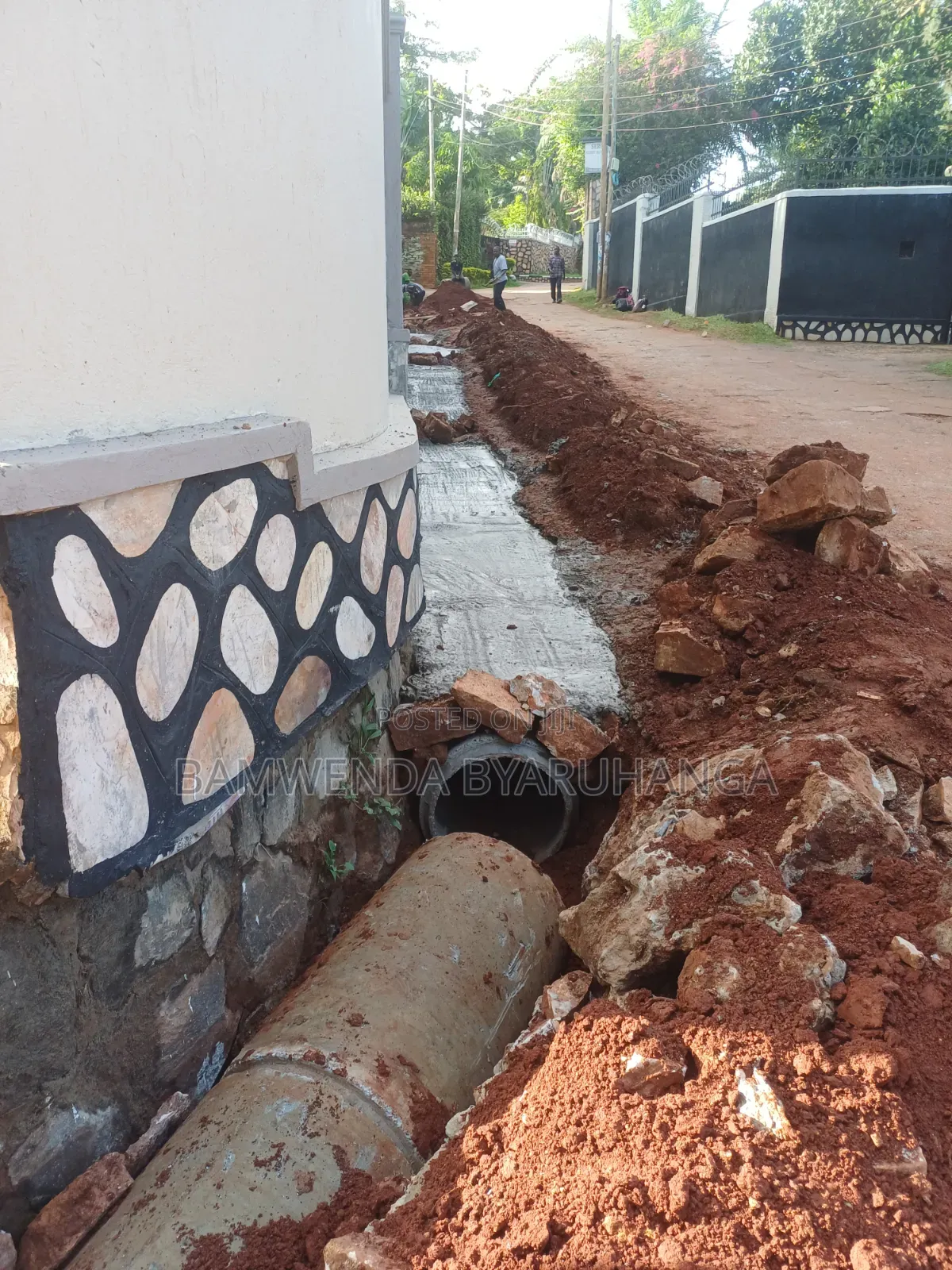 Paving, Asphalt, Swimming Pools, Basketball Courts,Roads ,Leveling Etc