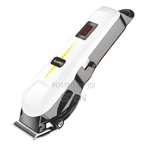 Geemy Rechargeable Cordless Shaving Machine With Battery Indicator