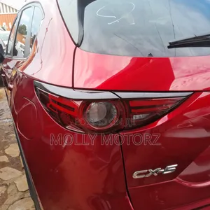 Mazda CX-5 2022 Red
