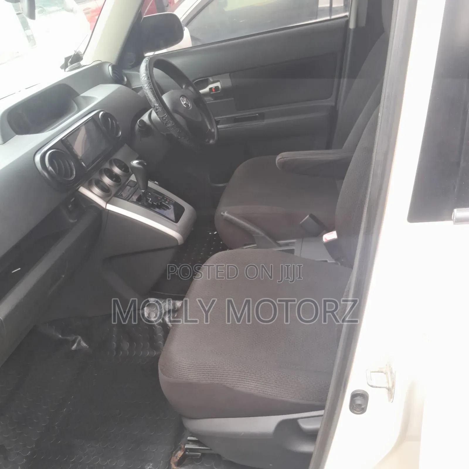 Toyota Rumion 1.5 FWD 2021 White