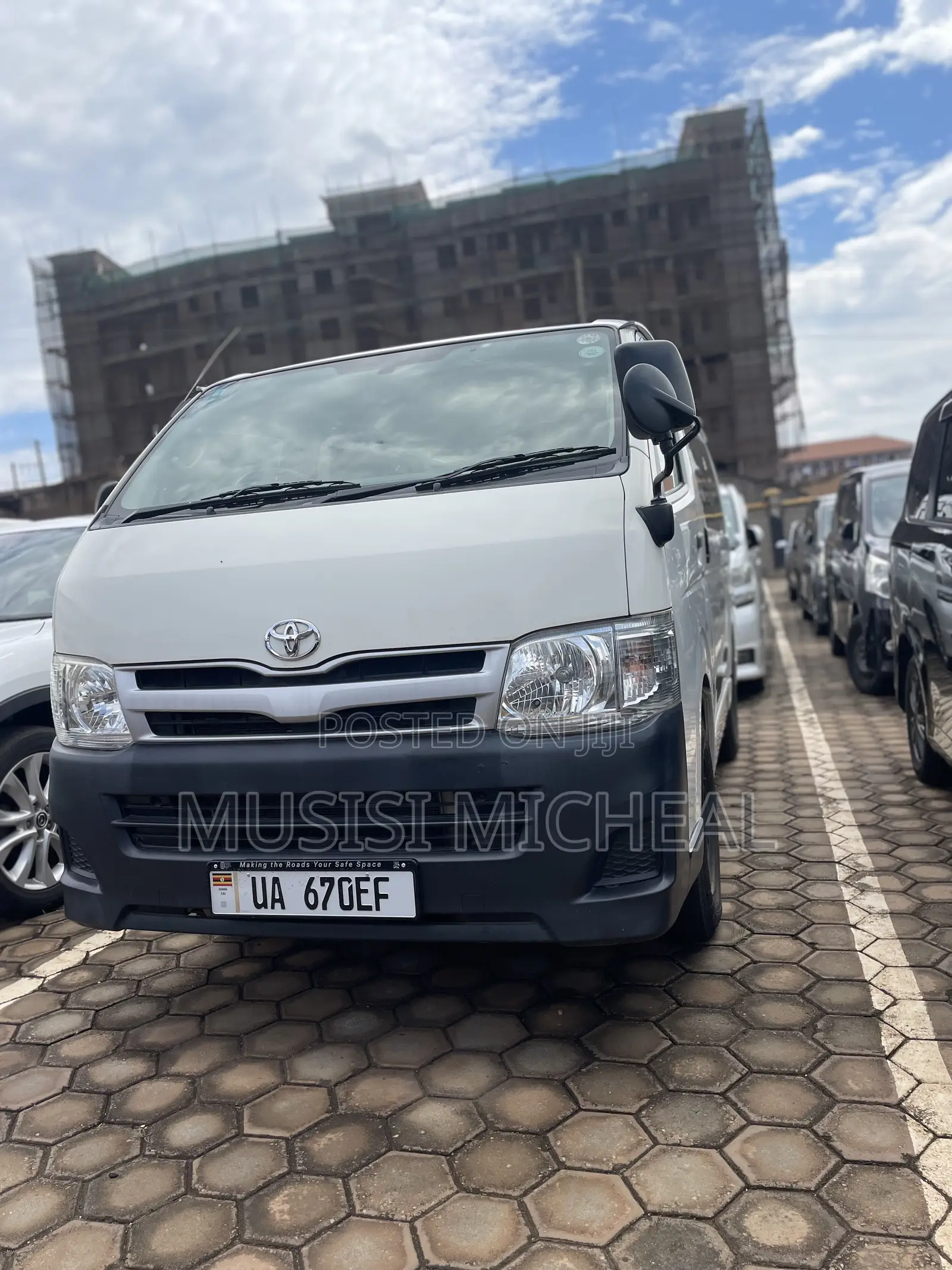 Toyota HiAce 2012 White