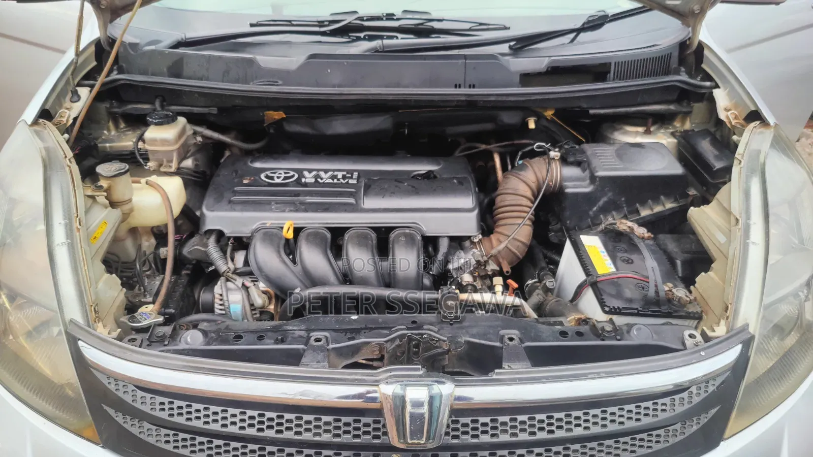 Toyota ISIS 2007 Silver