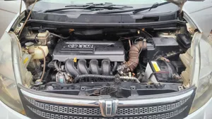 Toyota ISIS 2007 Silver