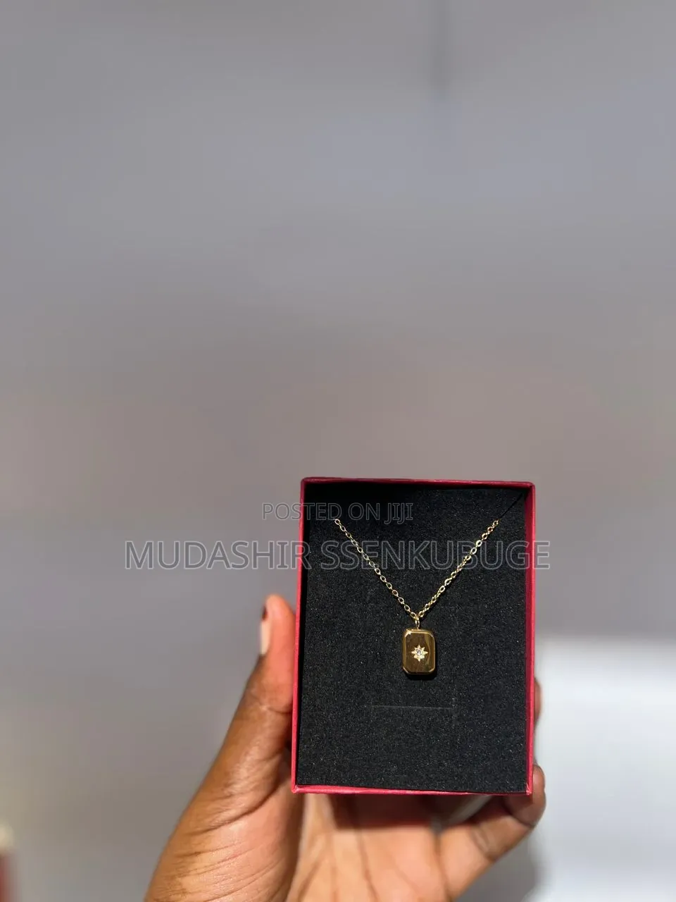 Ladies Necklaces