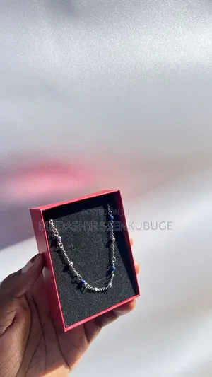 Ladies Necklaces