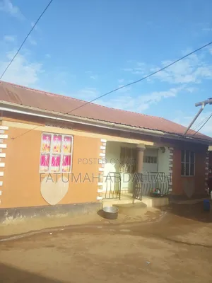 Furnished 5bdrm House in Central Division for sale