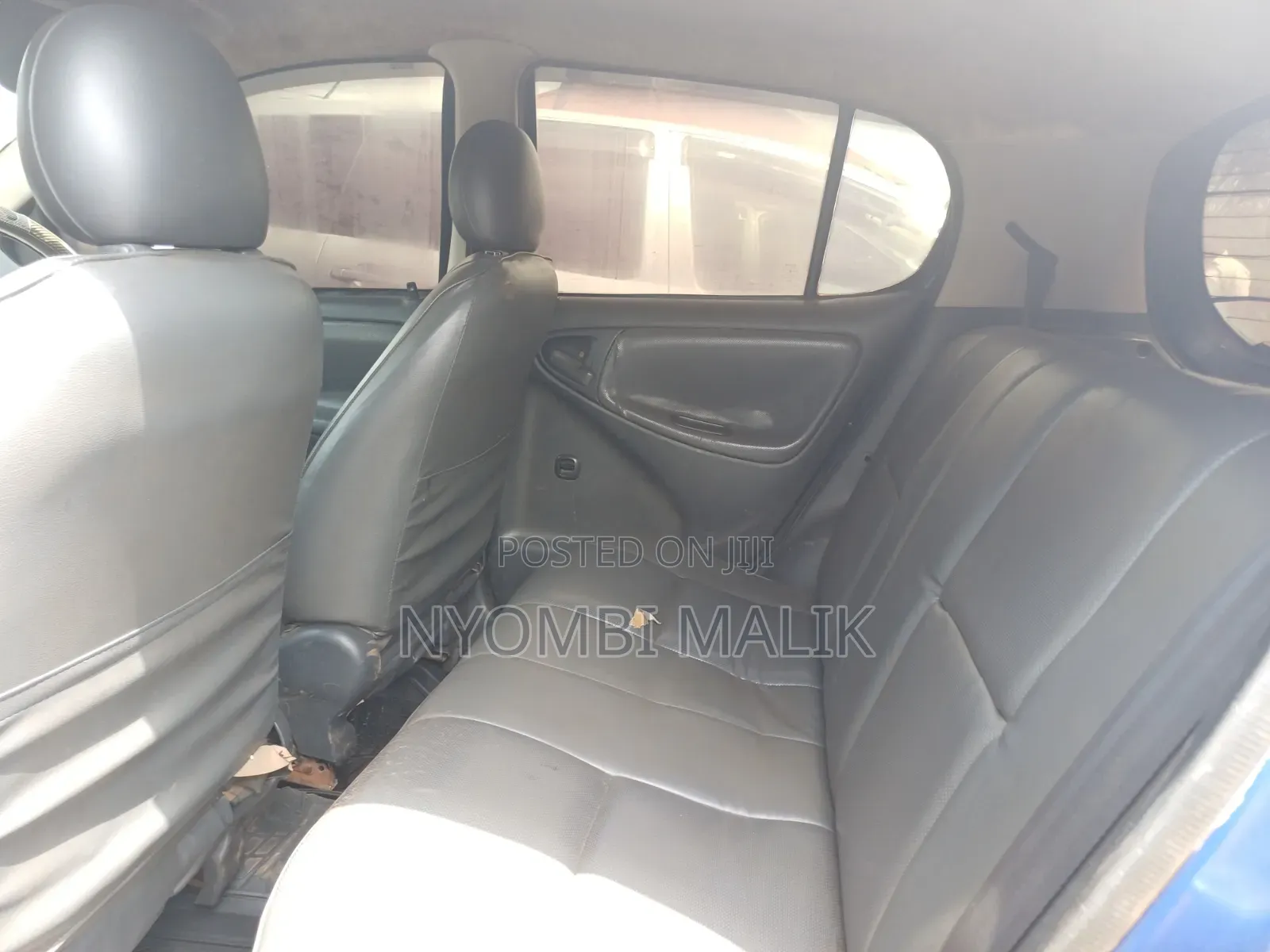 Toyota Vitz 1.0 FWD 5dr 2000 Blue