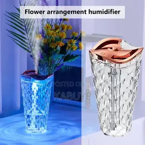 Humidifier Featuring Multifaceted Crystal-diamond Prism