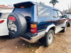 Toyota Hilux Surf 3.0DT 1997 Blue