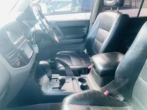 Mitsubishi Pajero 2004 Silver