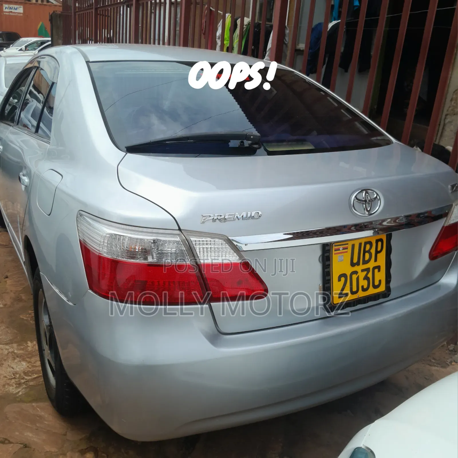 Toyota Premio 2011 Silver