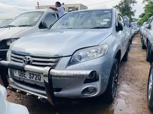 Toyota Vanguard 2008 Silver