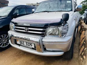 Toyota Land Cruiser Prado 2.7 16V 5dr 2000 White