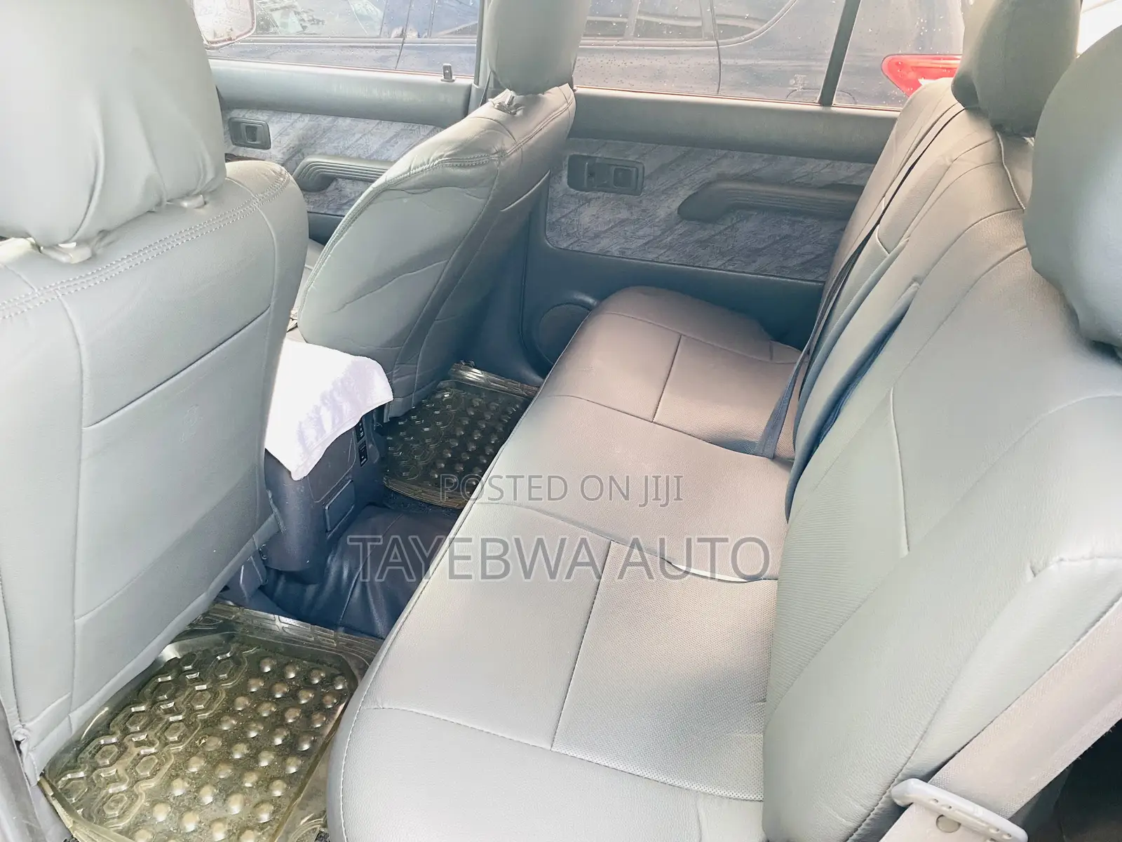 Toyota Land Cruiser Prado 2.7 16V 5dr 2000 White