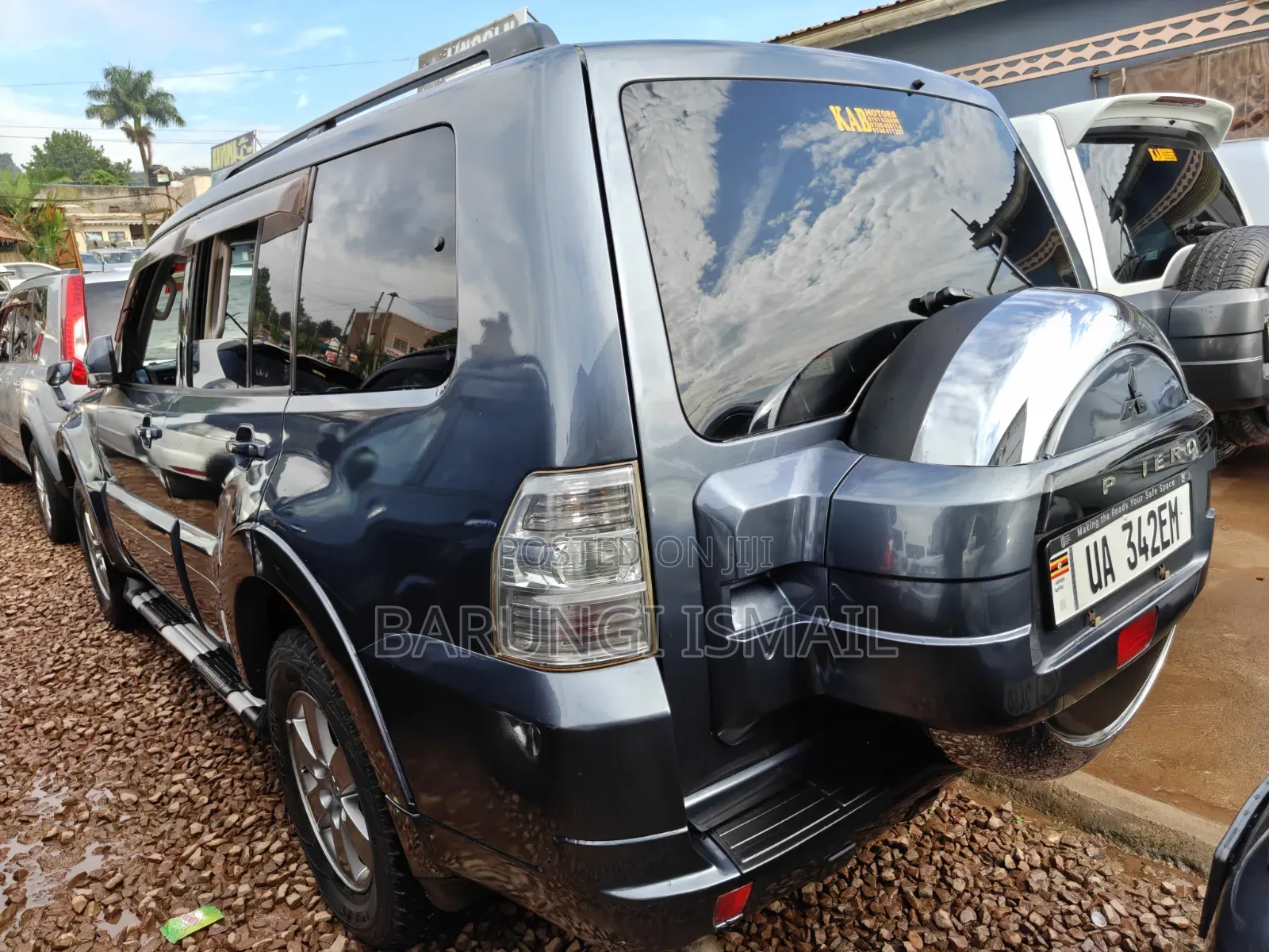 Mitsubishi Pajero 2010 Gray