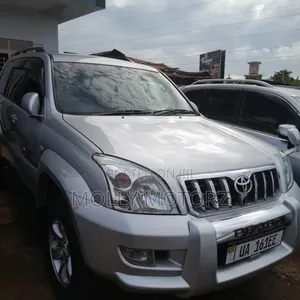 Toyota Land Cruiser Prado 2017 Silver