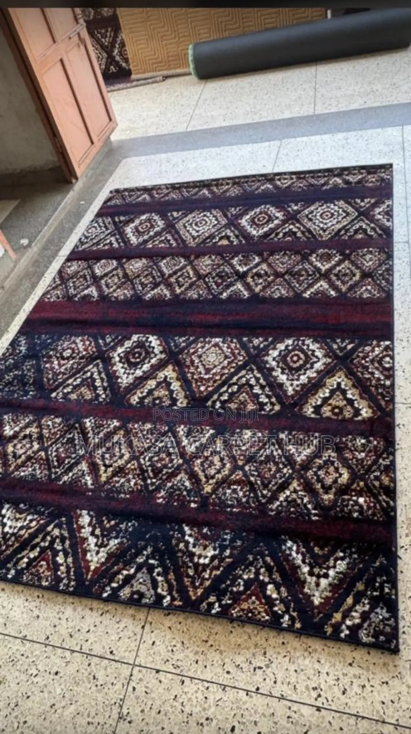 Luxury Living Room Carpet – Soft Durable