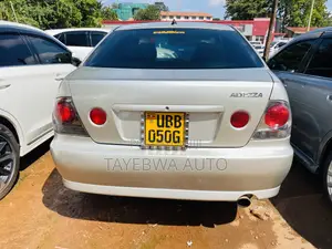 Toyota Altezza 2004 Silver