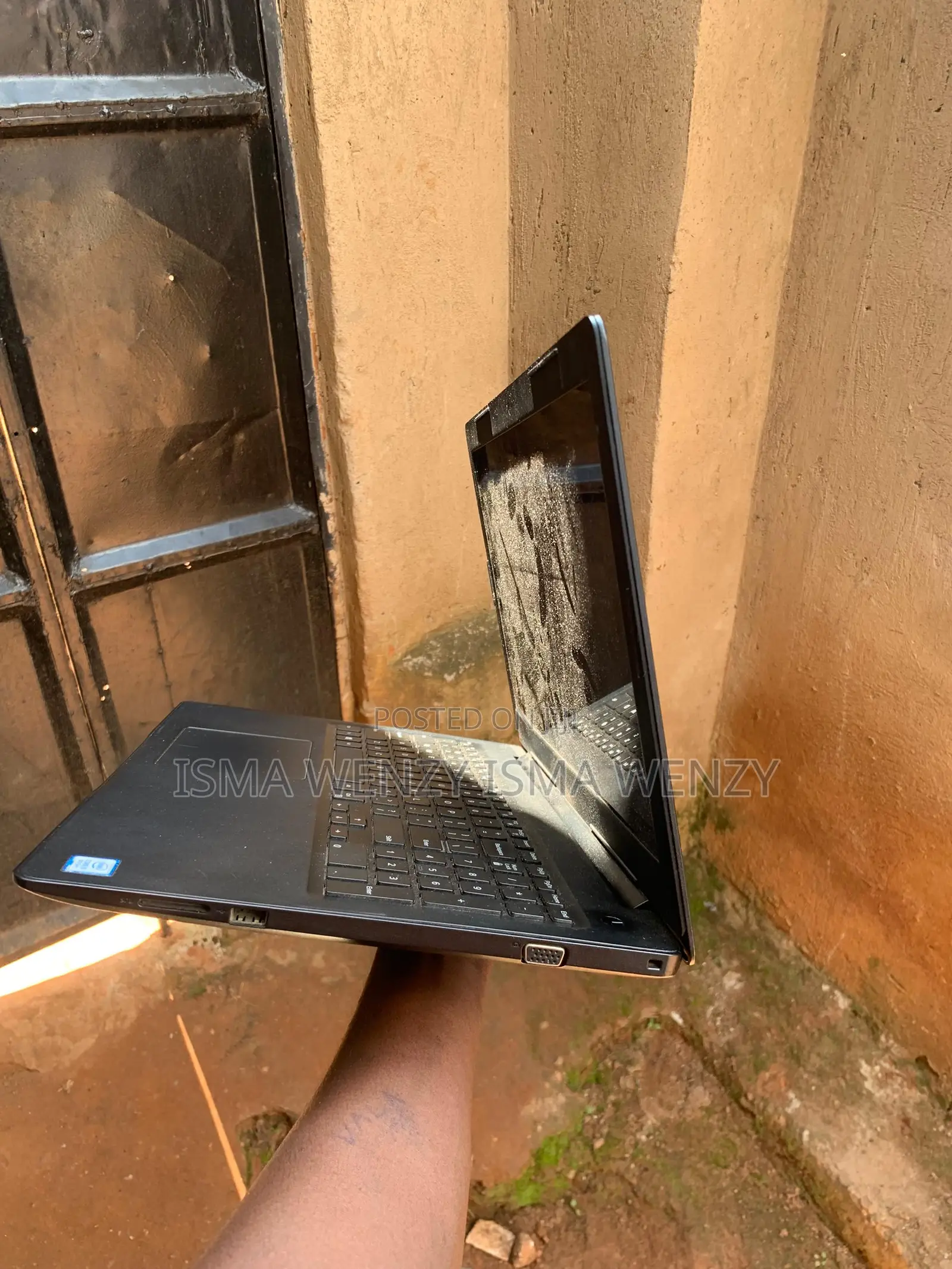 Laptop Dell Latitude 3590 8GB Intel Core i5 SSD 256GB