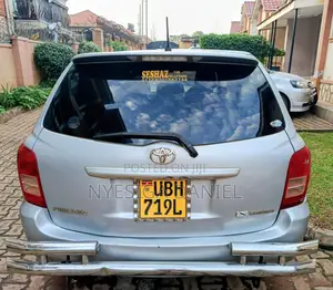 Toyota Corolla Fielder 1.5 Petrol FWD 2006 Silver