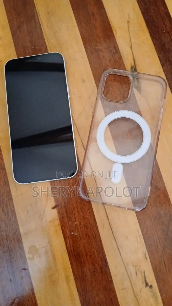 Apple iPhone 12 64 GB White