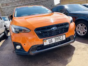 Subaru XV 2017 Orange