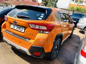 Subaru XV 2017 Orange