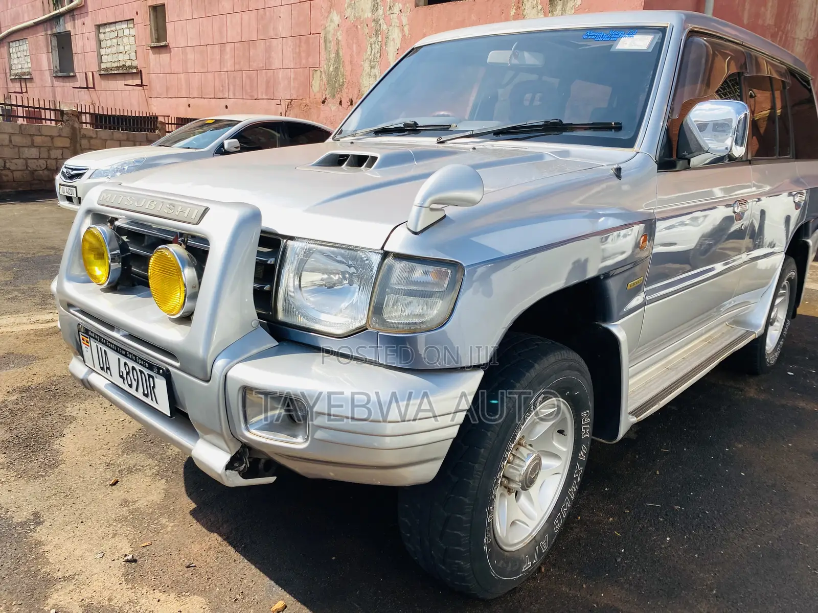 Mitsubishi Pajero Junior 1997 Silver