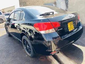 Subaru Legacy 2012