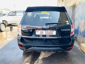 Subaru Forester 2011 Black