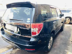 Subaru Forester 2011 Black
