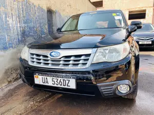 Subaru Forester 2011 Black