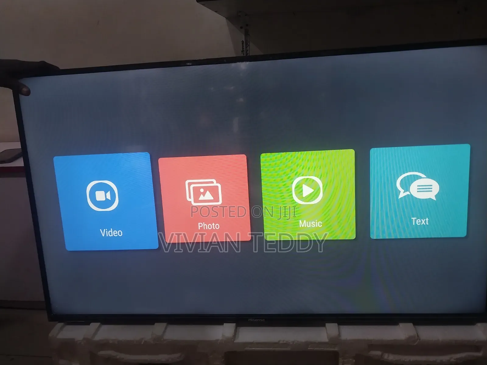 50" Hisense Smart Tv Used