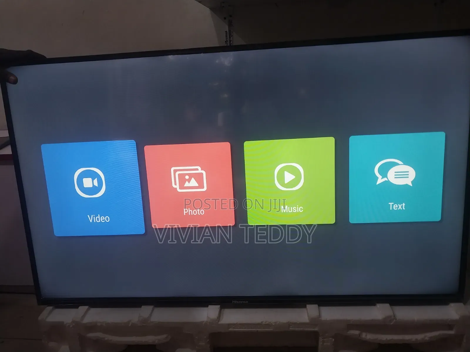 50" Hisense Smart Tv Used