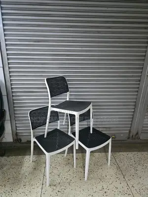 Ergonomic Hybrid Plastic Chairs Plastic Chairs