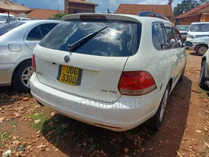 Volkswagen Golf 2008 White