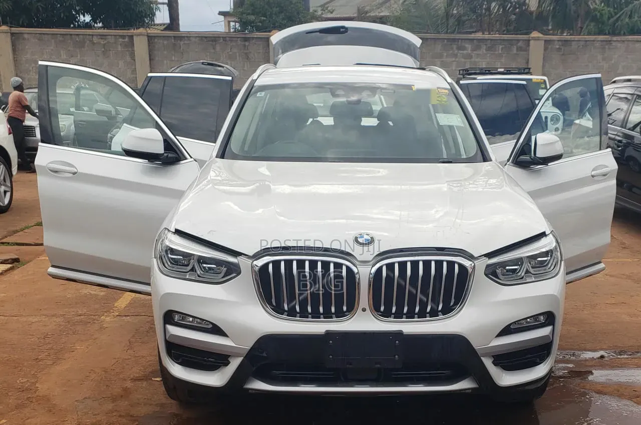 BMW X3 xDrive30i AWD 2018 White