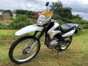 Honda XL 125 2016 White