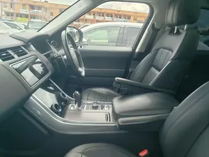 Rover 3500 2019 White