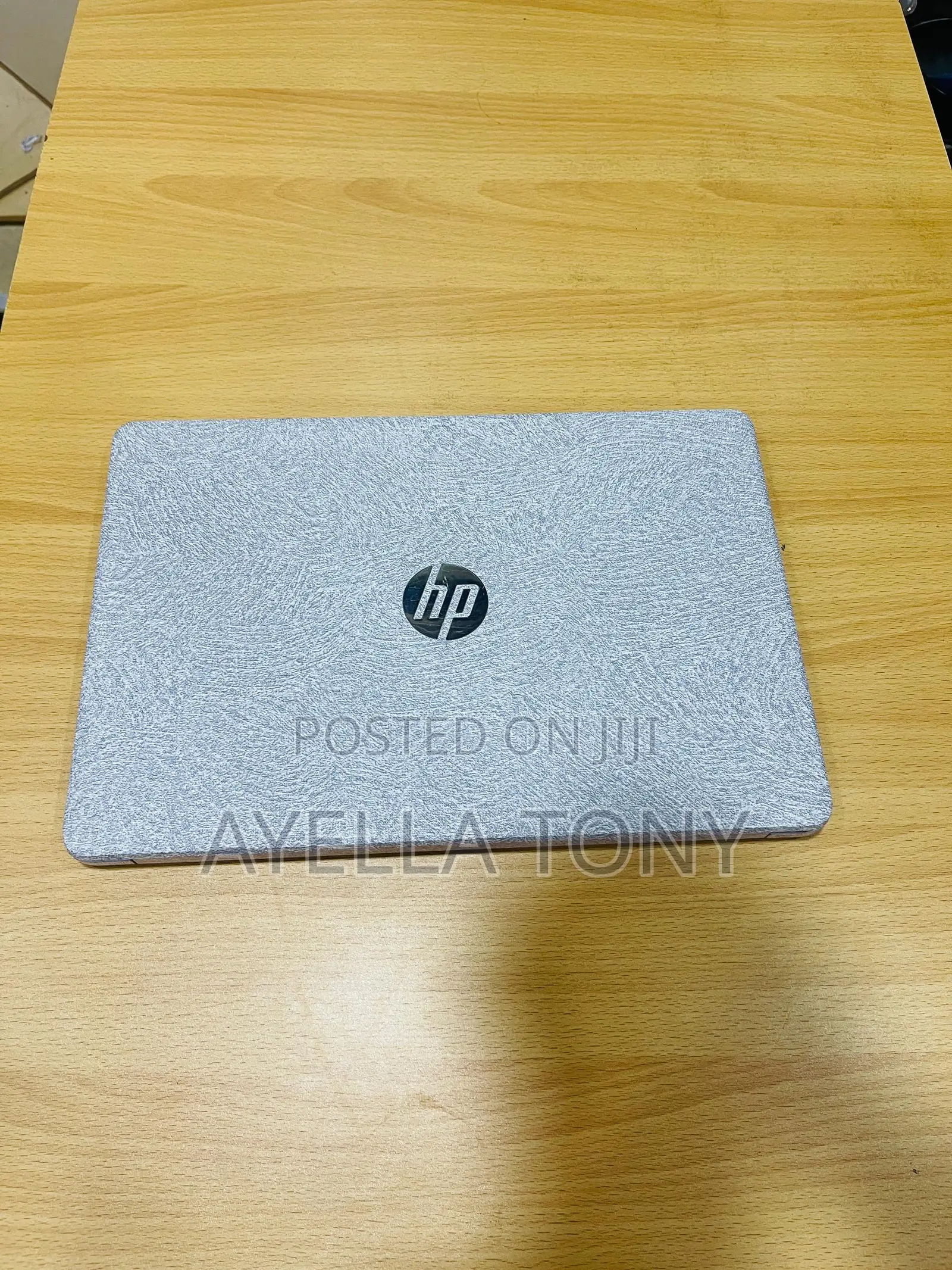 New Laptop HP 15-dw0037wm 8GB AMD Ryzen 5 SSD 256GB