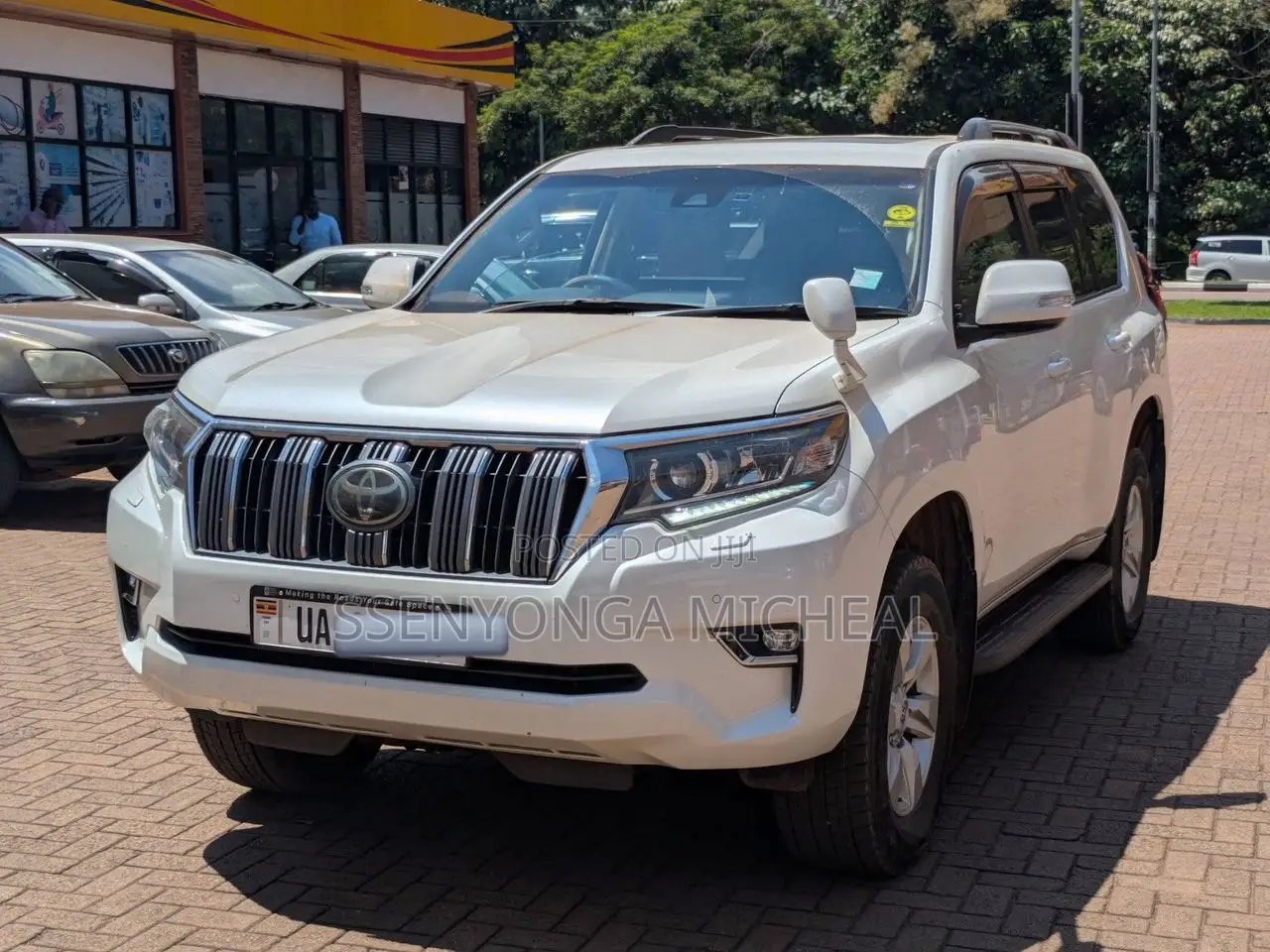 Toyota Land Cruiser Prado 2019 White