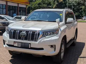 Toyota Land Cruiser Prado 2019 White
