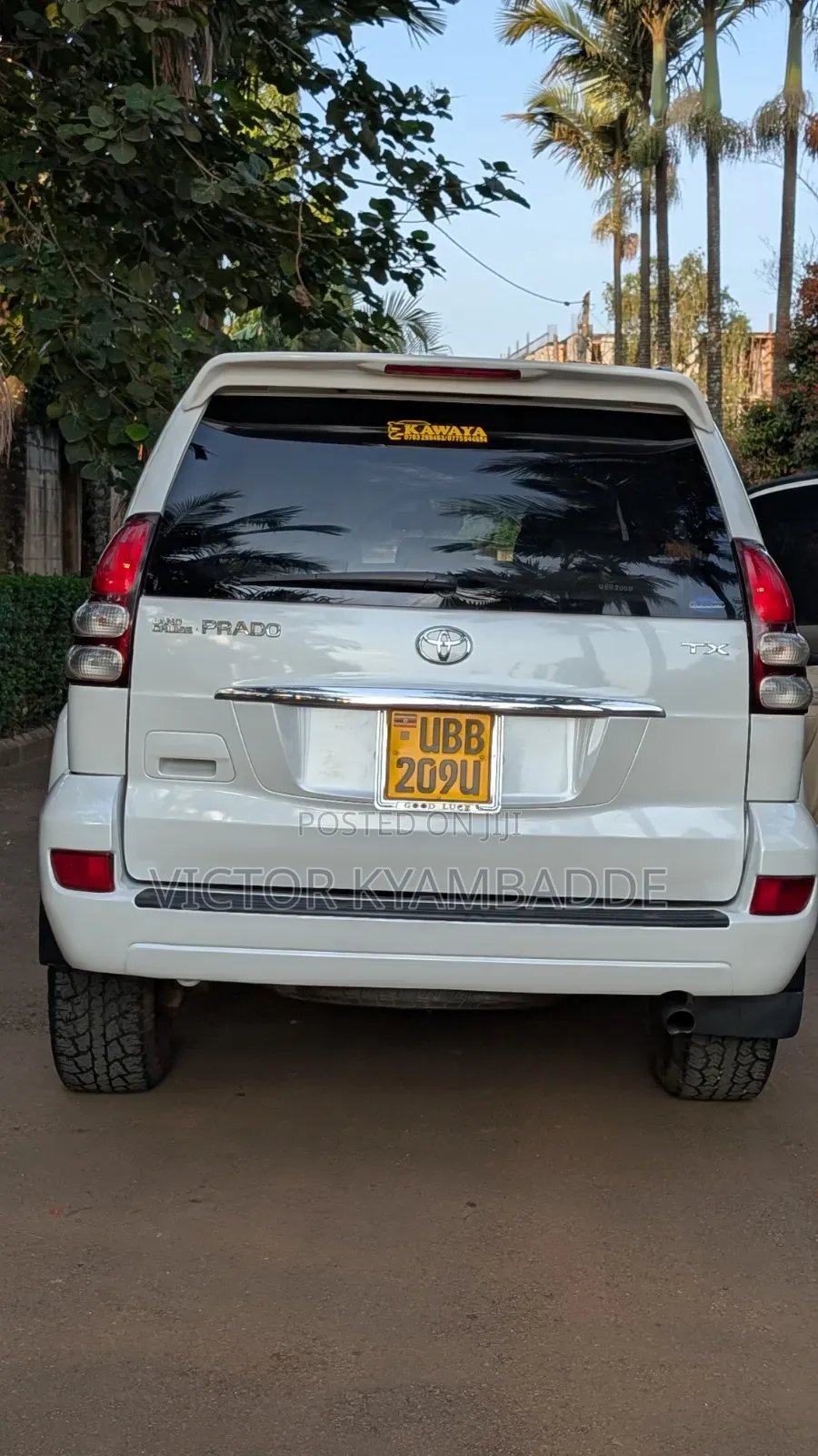Toyota Land Cruiser Prado 2006 White