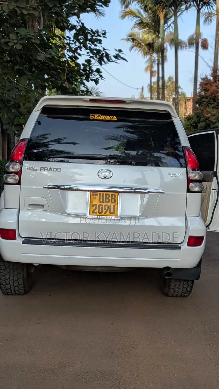 Toyota Land Cruiser Prado 2006 White