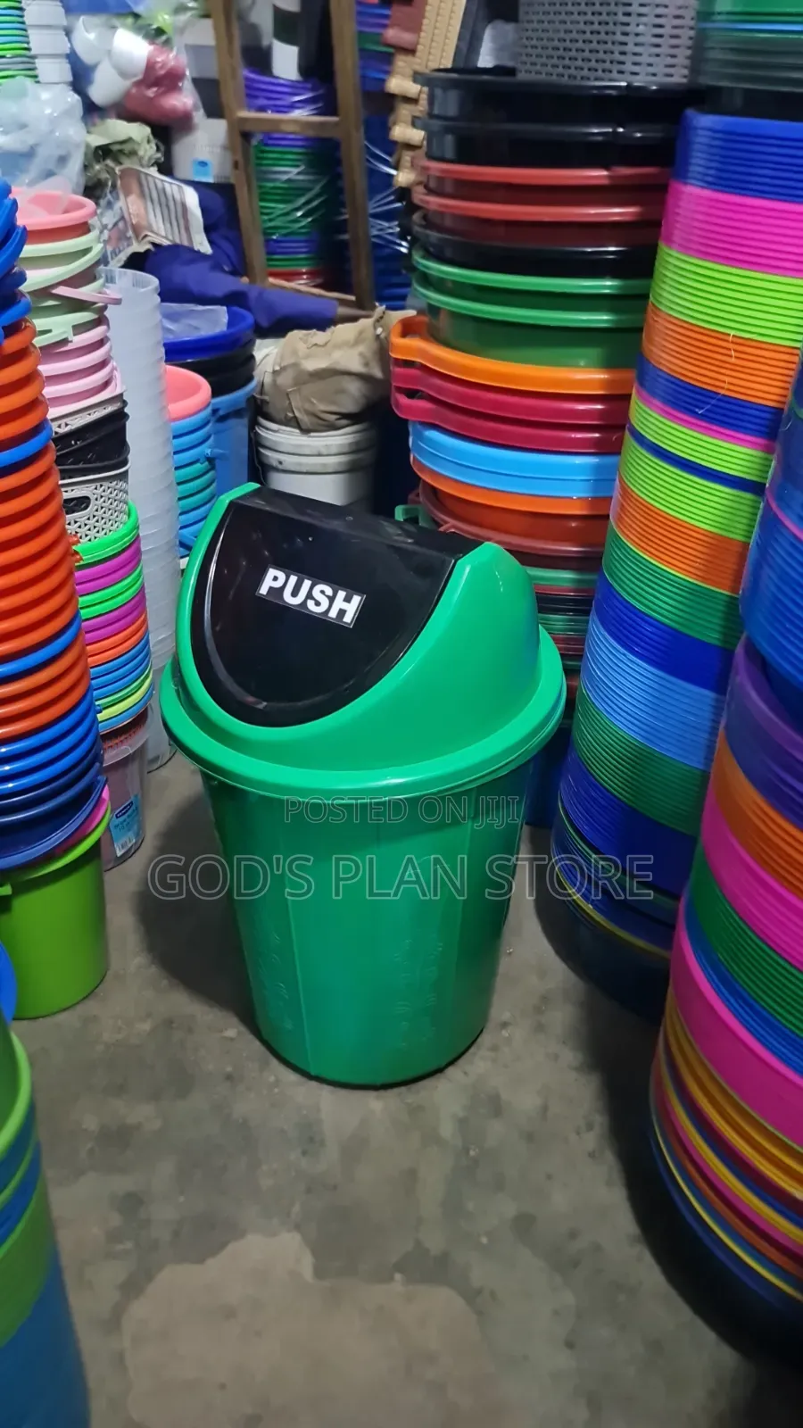 Push 60litres Plastic Dust Bins Plastic Dust Bins