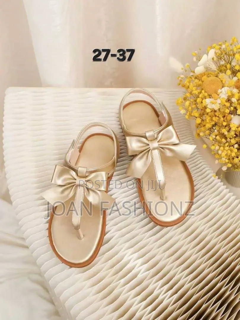 Girls Designer Shoes _Gold