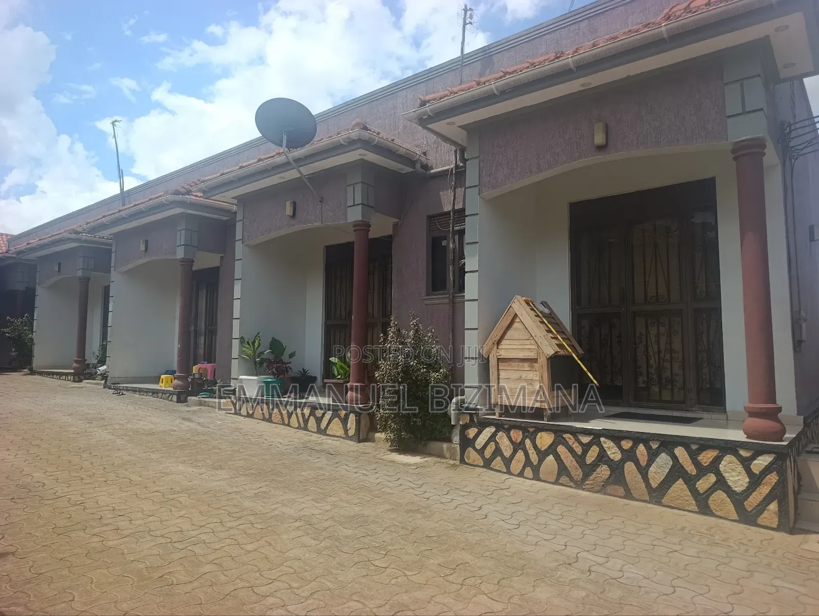 Furnished 2bdrm Room & Parlour in Kira, Central Division for sale