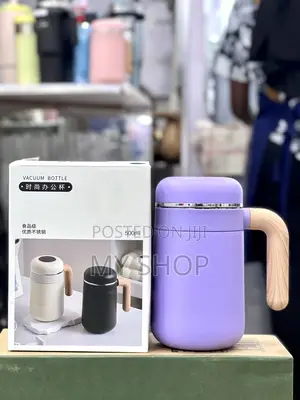 Stylish Vacuum Cup With Handle – Your Everyday Coffee Companion