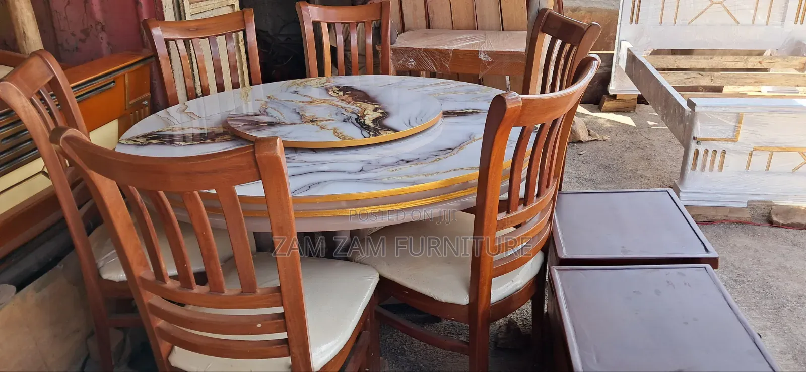 Daining Table Six Seaters